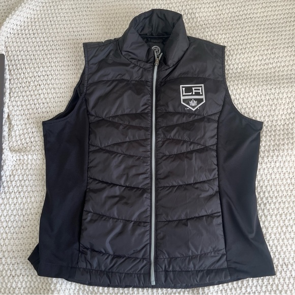 GIII by Carl Banks Jackets & Blazers - LA Kings Women's Black Puffer Vest Quilted Medium Pockets